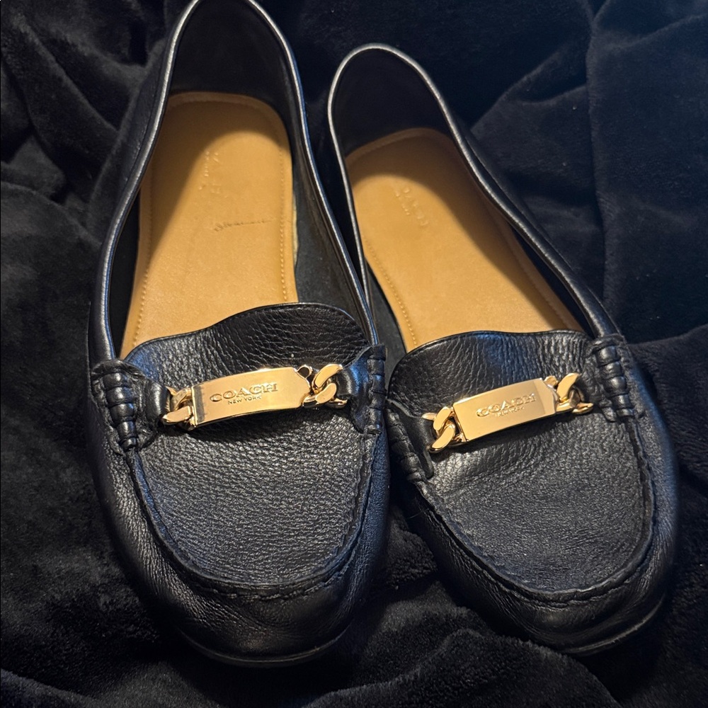 Coach Black Pebble Leather Women's Loafers with Gold Hardware - Picture 5 of 14